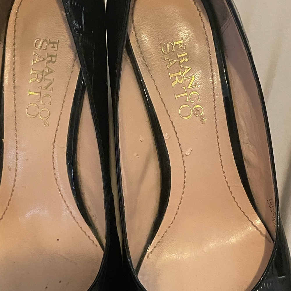 Franco sarto leader wedge  upper 71/2 f